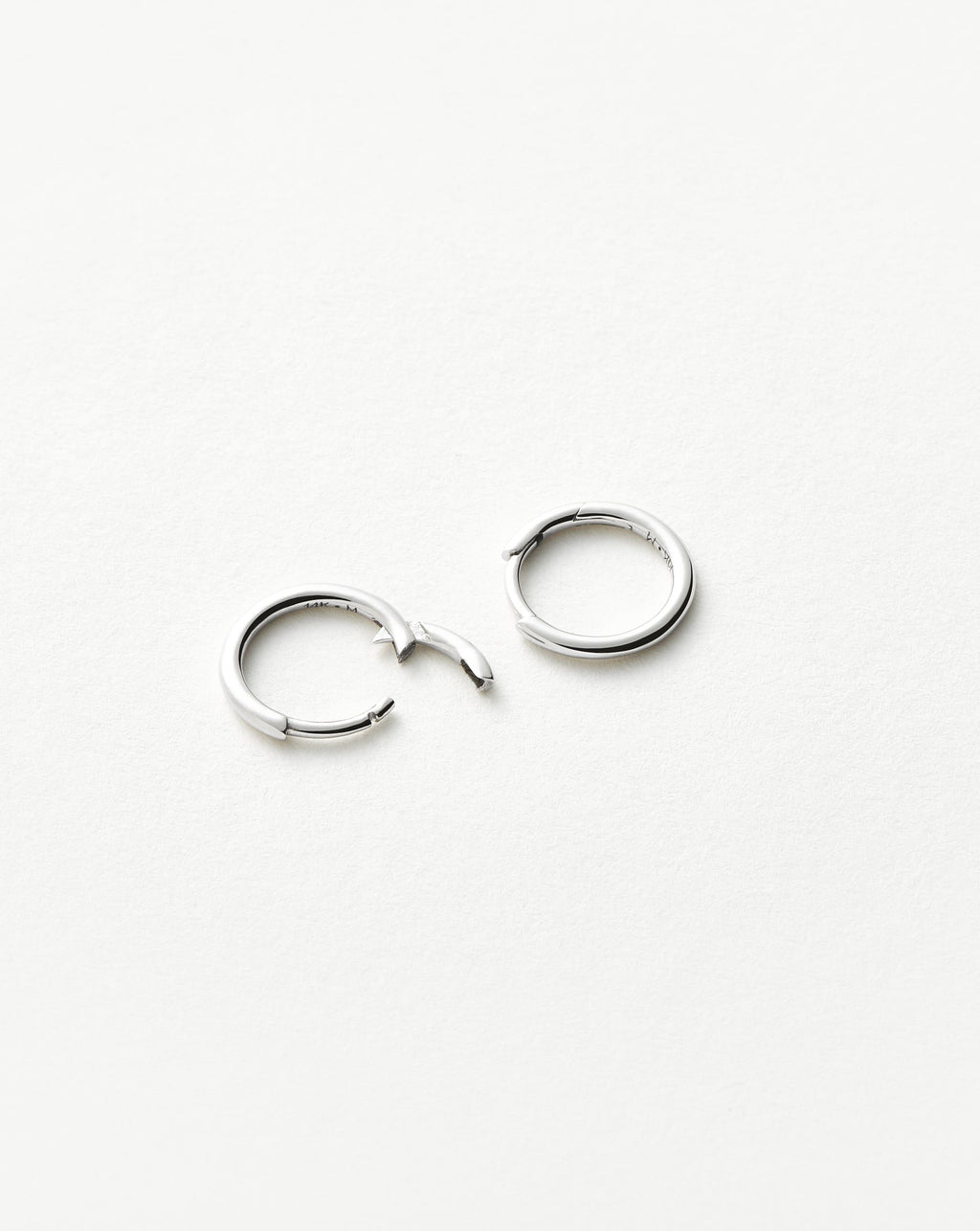 Solid Gold Classic Mini Hoop Earrings